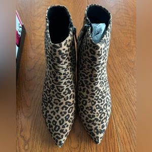 Circus by Sam Edelman Womens Kirby LEOPARD Booties 7 NEW IN BOX